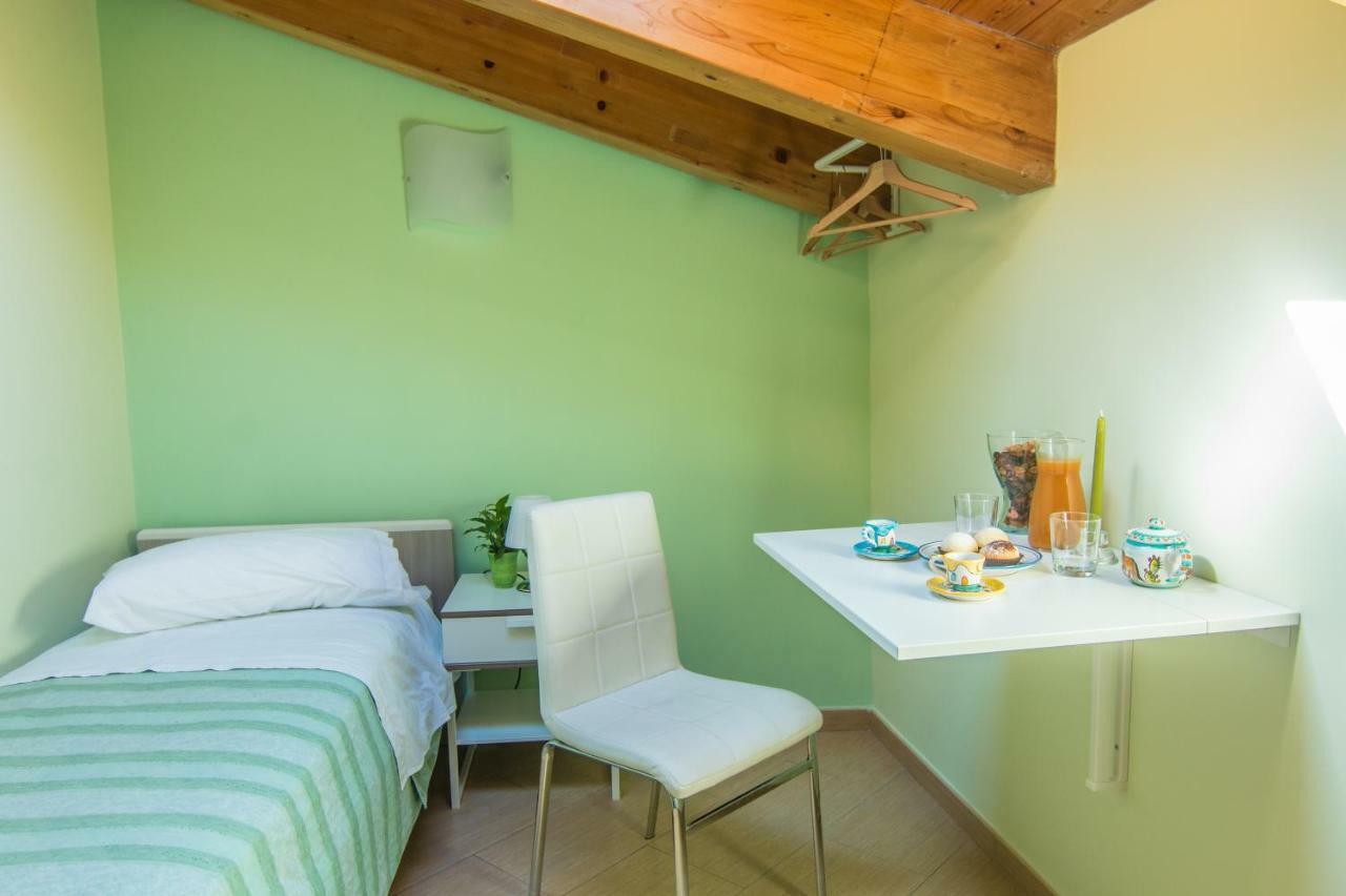 B&B Sotto Un Tetto Cetara Eksteriør bilde
